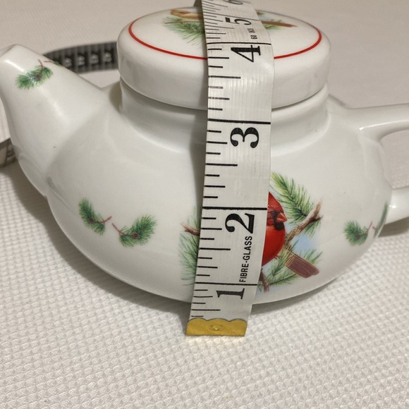 Christmas Holiday Winter Theme Cardinals Tea Set Tea Pot & Cup - Picture 9 of 10